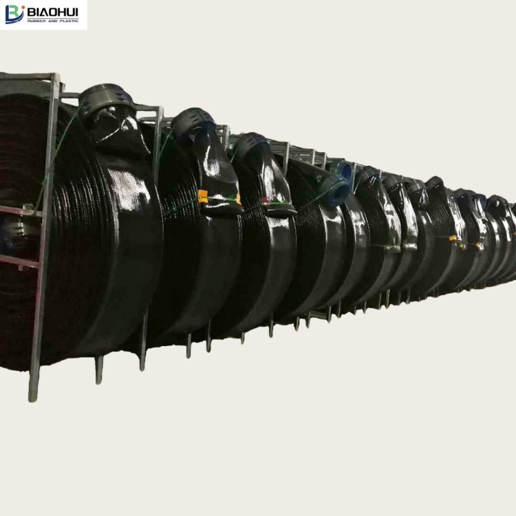 Advantages of using polyurethane layflat hoses in the petroleum industry: